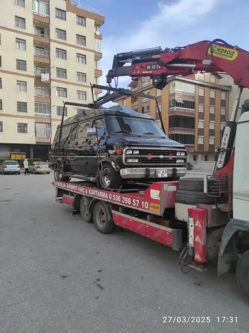 Oto kurtarma ve çekici hizmeti