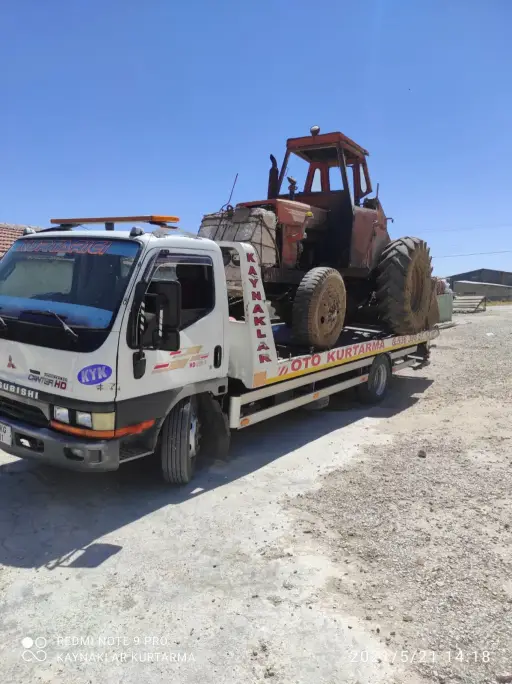 Oto kurtarma ve çekici hizmeti