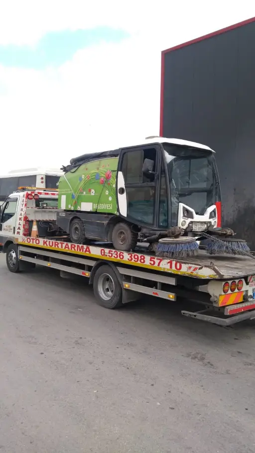 Oto kurtarma ve çekici hizmeti
