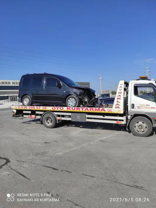 Oto kurtarma ve çekici hizmeti