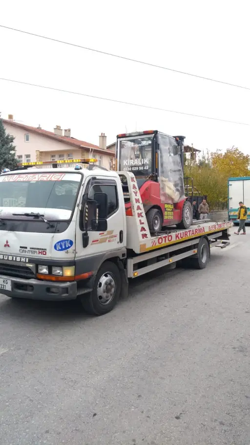 Oto kurtarma ve çekici hizmeti