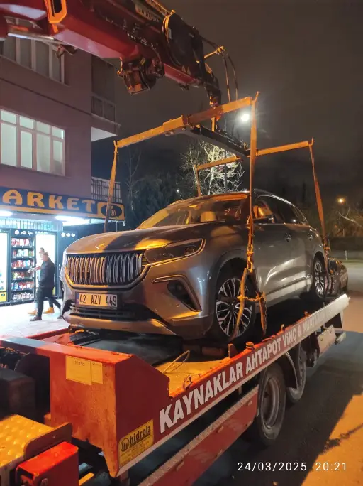 Oto kurtarma ve çekici hizmeti