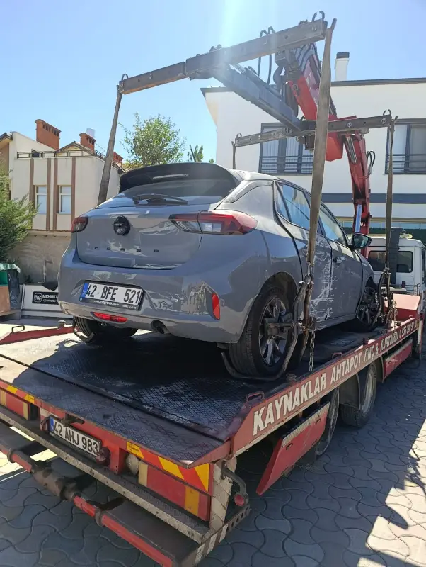 Oto kurtarma ve çekici hizmeti